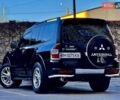 Чорний Міцубісі Паджеро, об'ємом двигуна 3.5 л та пробігом 190 тис. км за 6999 $, фото 44 на Automoto.ua