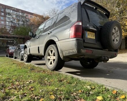 Мицубиси Паджеро 2003 в Днепре (Днепропетровске) на Automoto.ua Черный Мицубиси Паджеро, объемом двигателя 3.2 л и пробегом 290 тыс. км за 4000 $, фото 1 на Automoto.ua