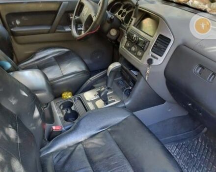 Черный Мицубиси Паджеро, объемом двигателя 3 л и пробегом 368 тыс. км за 5700 $, фото 5 на Automoto.ua