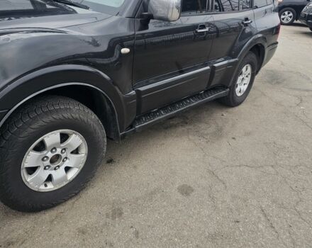 Черный Мицубиси Паджеро, объемом двигателя 0 л и пробегом 474 тыс. км за 8500 $, фото 1 на Automoto.ua