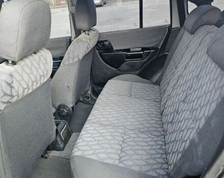 Чорний Міцубісі Паджеро, об'ємом двигуна 2 л та пробігом 200 тис. км за 2400 $, фото 5 на Automoto.ua