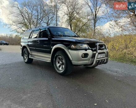 Черный Мицубиси Паджеро, объемом двигателя 3 л и пробегом 293 тыс. км за 4599 $, фото 9 на Automoto.ua