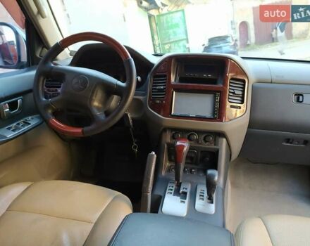 Черный Мицубиси Паджеро, объемом двигателя 3 л и пробегом 285 тыс. км за 7600 $, фото 19 на Automoto.ua