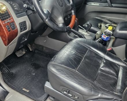 Черный Мицубиси Паджеро, объемом двигателя 0 л и пробегом 474 тыс. км за 8500 $, фото 6 на Automoto.ua