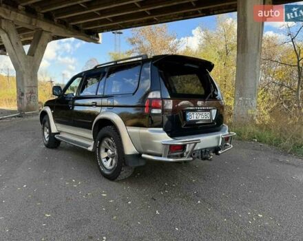 Черный Мицубиси Паджеро, объемом двигателя 3 л и пробегом 293 тыс. км за 4599 $, фото 3 на Automoto.ua