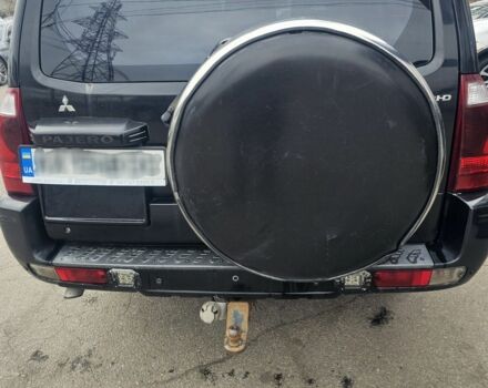 Черный Мицубиси Паджеро, объемом двигателя 0 л и пробегом 474 тыс. км за 8500 $, фото 4 на Automoto.ua