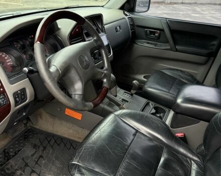 Черный Мицубиси Паджеро, объемом двигателя 0 л и пробегом 250 тыс. км за 3850 $, фото 8 на Automoto.ua