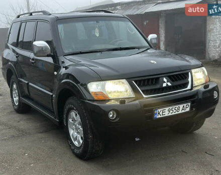 Чорний Міцубісі Паджеро, об'ємом двигуна 2.97 л та пробігом 228 тис. км за 8500 $, фото 12 на Automoto.ua