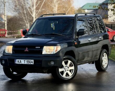 Черный Мицубиси Паджеро, объемом двигателя 2 л и пробегом 250 тыс. км за 3150 $, фото 3 на Automoto.ua