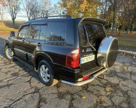 Чорний Міцубісі Паджеро, об'ємом двигуна 3.5 л та пробігом 236 тис. км за 6800 $, фото 4 на Automoto.ua