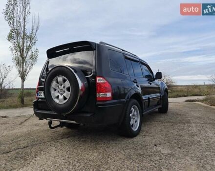 Черный Мицубиси Паджеро, объемом двигателя 3 л и пробегом 268 тыс. км за 8500 $, фото 6 на Automoto.ua