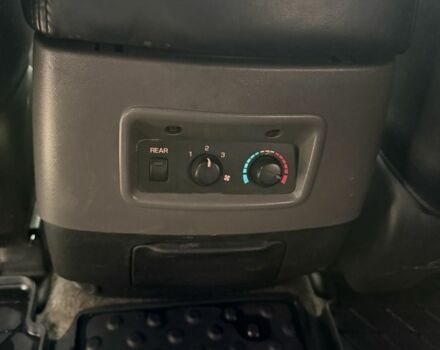 Черный Мицубиси Паджеро, объемом двигателя 0 л и пробегом 250 тыс. км за 3850 $, фото 12 на Automoto.ua