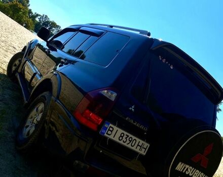 Черный Мицубиси Паджеро, объемом двигателя 3.5 л и пробегом 314 тыс. км за 7247 $, фото 3 на Automoto.ua