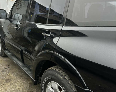 Чорний Міцубісі Паджеро, об'ємом двигуна 2.97 л та пробігом 228 тис. км за 8500 $, фото 1 на Automoto.ua