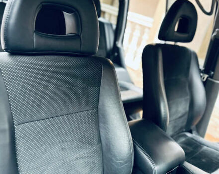 Черный Мицубиси Паджеро, объемом двигателя 3.2 л и пробегом 230 тыс. км за 10800 $, фото 5 на Automoto.ua