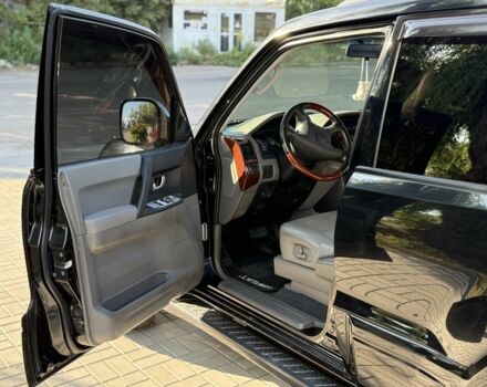 Чорний Міцубісі Паджеро, об'ємом двигуна 3 л та пробігом 265 тис. км за 8500 $, фото 8 на Automoto.ua