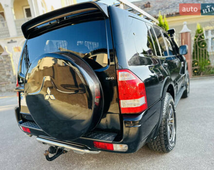 Черный Мицубиси Паджеро, объемом двигателя 3.2 л и пробегом 230 тыс. км за 10800 $, фото 25 на Automoto.ua