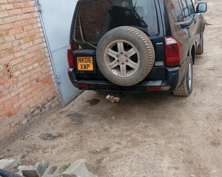 Черный Мицубиси Паджеро, объемом двигателя 3 л и пробегом 200 тыс. км за 4266 $, фото 2 на Automoto.ua