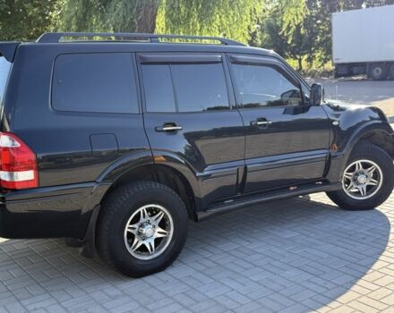 Чорний Міцубісі Паджеро, об'ємом двигуна 3 л та пробігом 265 тис. км за 8500 $, фото 2 на Automoto.ua