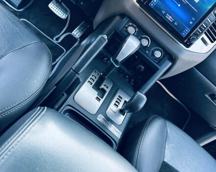 Черный Мицубиси Паджеро, объемом двигателя 3.2 л и пробегом 230 тыс. км за 10800 $, фото 93 на Automoto.ua