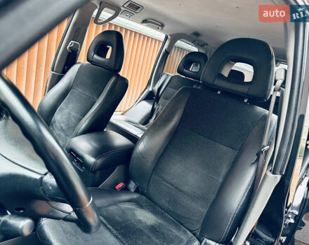 Черный Мицубиси Паджеро, объемом двигателя 3.2 л и пробегом 230 тыс. км за 10800 $, фото 19 на Automoto.ua