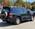 Чорний Міцубісі Паджеро, об'ємом двигуна 3 л та пробігом 230 тис. км за 8400 $, фото 6 на Automoto.ua