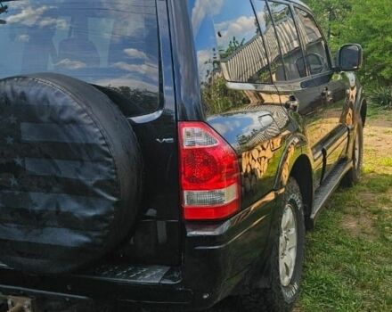 Чорний Міцубісі Паджеро, об'ємом двигуна 3 л та пробігом 315 тис. км за 7850 $, фото 3 на Automoto.ua