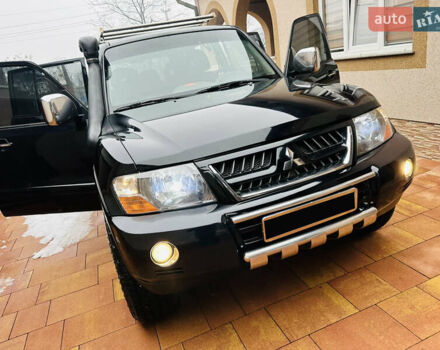 Черный Мицубиси Паджеро, объемом двигателя 3.2 л и пробегом 230 тыс. км за 10800 $, фото 39 на Automoto.ua