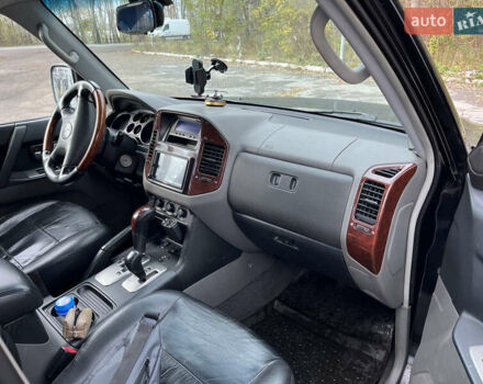 Черный Мицубиси Паджеро, объемом двигателя 2.97 л и пробегом 379 тыс. км за 8500 $, фото 8 на Automoto.ua