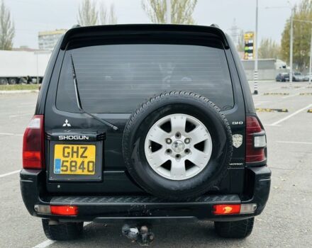 Черный Мицубиси Паджеро, объемом двигателя 3.2 л и пробегом 290 тыс. км за 4450 $, фото 9 на Automoto.ua