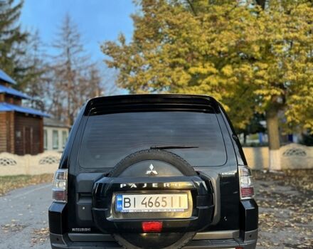 Чорний Міцубісі Паджеро, об'ємом двигуна 3.8 л та пробігом 208 тис. км за 11500 $, фото 4 на Automoto.ua