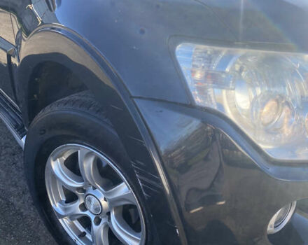 Черный Мицубиси Паджеро, объемом двигателя 3 л и пробегом 326 тыс. км за 9000 $, фото 6 на Automoto.ua