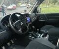 Черный Мицубиси Паджеро, объемом двигателя 3.2 л и пробегом 249 тыс. км за 13500 $, фото 6 на Automoto.ua