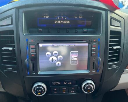 Чорний Міцубісі Паджеро, об'ємом двигуна 3 л та пробігом 219 тис. км за 11500 $, фото 18 на Automoto.ua