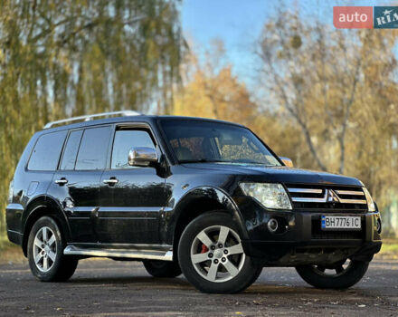 Мицубиси Паджеро 2007 в Киеве на Automoto.ua Черный Мицубиси Паджеро, объемом двигателя 3.8 л и пробегом 216 тыс. км за 9300 $, фото 3 на Automoto.ua