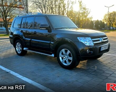 Черный Мицубиси Паджеро, объемом двигателя 3.8 л и пробегом 278 тыс. км за 11200 $, фото 6 на Automoto.ua
