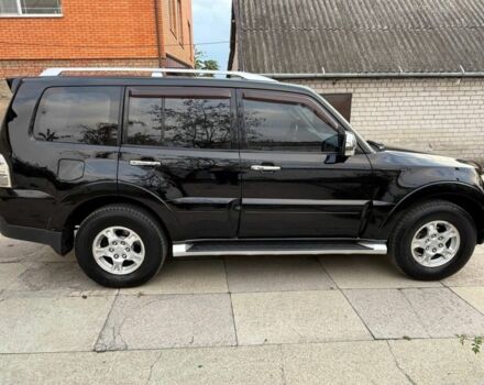 Чорний Міцубісі Паджеро, об'ємом двигуна 3 л та пробігом 170 тис. км за 10000 $, фото 7 на Automoto.ua