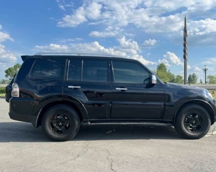 Чорний Міцубісі Паджеро, об'ємом двигуна 3 л та пробігом 219 тис. км за 11500 $, фото 4 на Automoto.ua