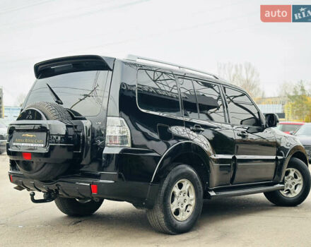 Черный Мицубиси Паджеро, объемом двигателя 2.97 л и пробегом 241 тыс. км за 11900 $, фото 1 на Automoto.ua