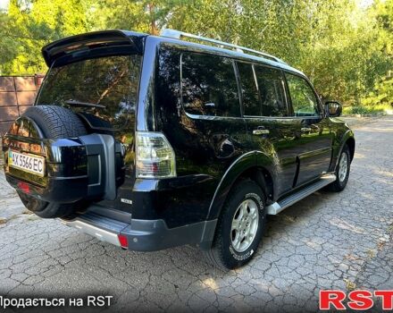 Чорний Міцубісі Паджеро, об'ємом двигуна 3 л та пробігом 250 тис. км за 10200 $, фото 4 на Automoto.ua