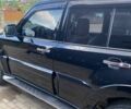 Чорний Міцубісі Паджеро, об'ємом двигуна 3 л та пробігом 210 тис. км за 12200 $, фото 5 на Automoto.ua
