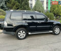 Черный Мицубиси Паджеро, объемом двигателя 3 л и пробегом 210 тыс. км за 10500 $, фото 3 на Automoto.ua