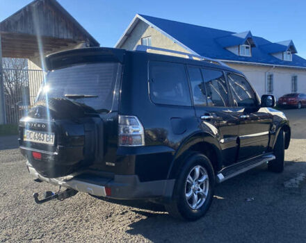 Черный Мицубиси Паджеро, объемом двигателя 3 л и пробегом 326 тыс. км за 8600 $, фото 4 на Automoto.ua