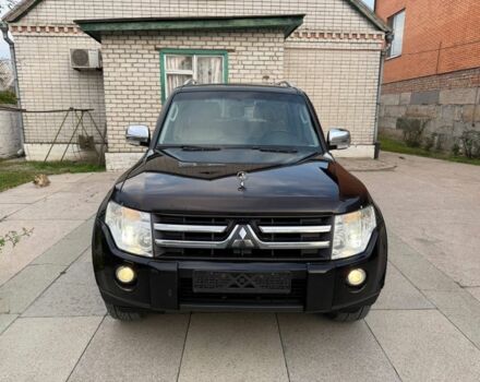 Чорний Міцубісі Паджеро, об'ємом двигуна 3 л та пробігом 170 тис. км за 10000 $, фото 2 на Automoto.ua