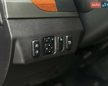 Чорний Міцубісі Паджеро, об'ємом двигуна 3.2 л та пробігом 209 тис. км за 11500 $, фото 31 на Automoto.ua