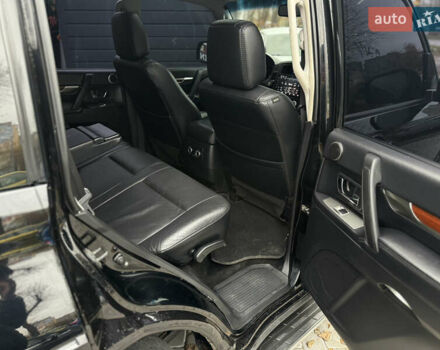 Чорний Міцубісі Паджеро, об'ємом двигуна 3.2 л та пробігом 209 тис. км за 11500 $, фото 41 на Automoto.ua