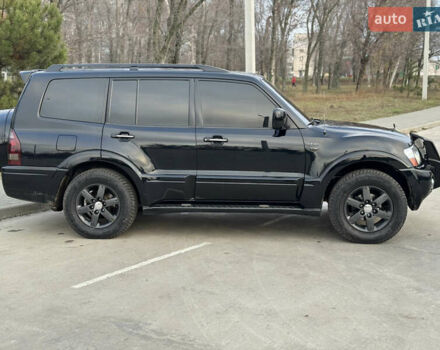 Чорний Міцубісі Паджеро, об'ємом двигуна 3.8 л та пробігом 260 тис. км за 10500 $, фото 8 на Automoto.ua
