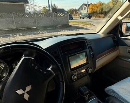 Чорний Міцубісі Паджеро, об'ємом двигуна 2.97 л та пробігом 242 тис. км за 11500 $, фото 35 на Automoto.ua