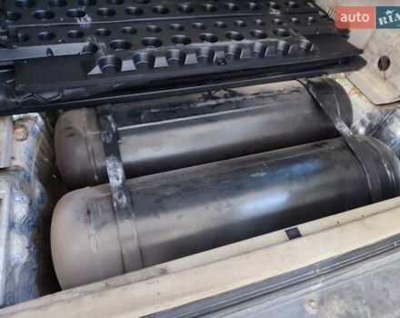 Черный Мицубиси Паджеро, объемом двигателя 3 л и пробегом 320 тыс. км за 6000 $, фото 3 на Automoto.ua