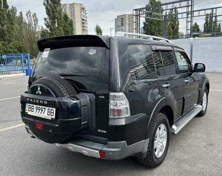 Черный Мицубиси Паджеро, объемом двигателя 3 л и пробегом 251 тыс. км за 11000 $, фото 6 на Automoto.ua